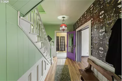 228 S Empire Blvd, Coos Bay, OR 97420 - Photo 16