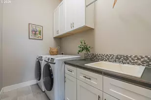 17808 Hillside Way, Lake Oswego, OR 97034 - Photo 28