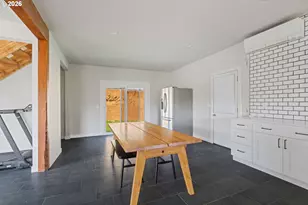 5524 Binns Hill Dr, Hood River, OR 97031 - Photo 16