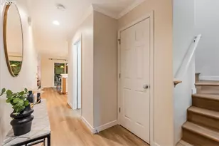 16905 NW Arizona Dr, Beaverton, OR 97006 - Photo 8