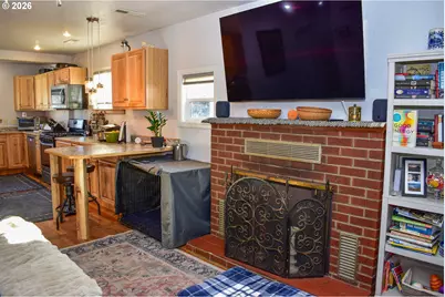 794 N Keene Way Dr, Medford, OR 97504 - Photo 8