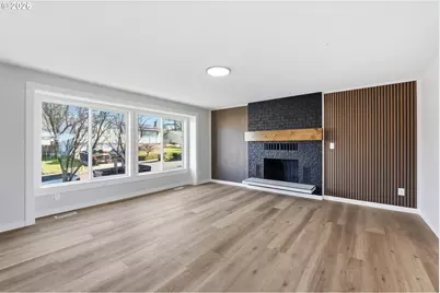 4191 NE El Camino Dr, Gresham, OR 97030 - Photo 12