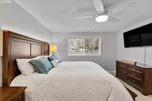 13032 SW Hanson Rd, Beaverton, OR 97008 - Photo 16