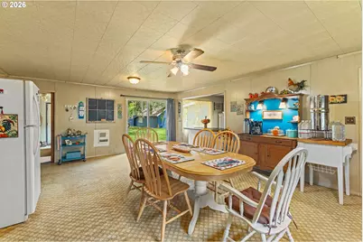 50156 Myrtle Creek Rd, Myrtle Point, OR 97458 - Photo 6