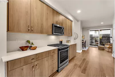 17238 SW Goldcrest Ln, Beaverton, OR 97007 - Photo 16