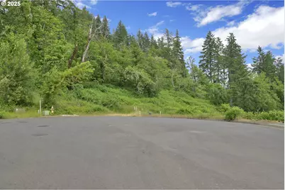 Forest Ridge Dr, Springfield, OR 97478 - Photo 8