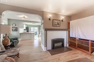 745 NE 16th St, Salem, OR 97301 - Photo 4