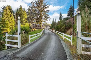 92735 Boots Dr, Coos Bay, OR 97420 - Photo 34