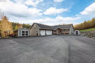 92735 Boots Dr, Coos Bay, OR 97420 - Photo 44