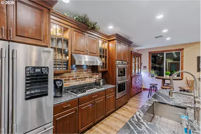 92735 Boots Dr, Coos Bay, OR 97420 - Photo 10