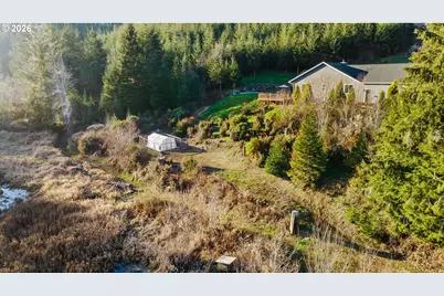 92735 Boots Dr, Coos Bay, OR 97420 - Photo 42