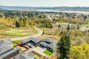 410 W U St, Washougal, WA 98671 - Photo 46