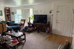 2491 Augusta St, Eugene, OR 97403 - Photo 4