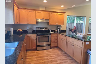 2065 17th St, North Bend, OR 97459 - Photo 20
