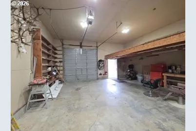 2065 17th St, North Bend, OR 97459 - Photo 48