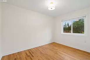 9216 SE Alder St, Portland, OR 97216 - Photo 16