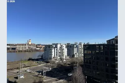 949 NW Overton St #901, Portland, OR 97209 - Photo 10