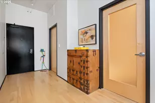 420 NW 11th Ave, Portland, OR 97209 - Photo 4