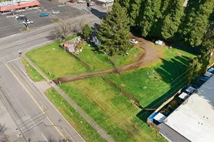 21260 SE Stark St, Gresham, OR 97030 - Photo 6