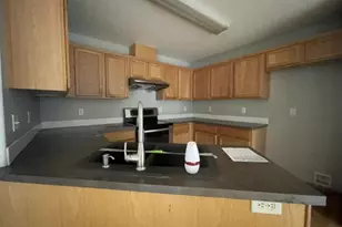 1006 NE Mariners Loop, Portland, OR 97211 - Photo 20