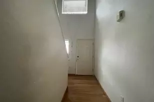 1006 NE Mariners Loop, Portland, OR 97211 - Photo 4