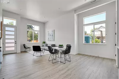 94 NE 148th Ave #1, Portland, OR 97230 - Photo 6