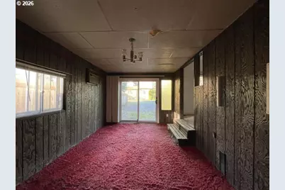 5808 SE Laurel St, Milwaukie, OR 97222 - Photo 8