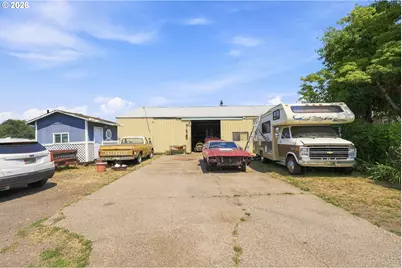 20505 N Highway 99W, Dundee, OR 97115 - Photo 24