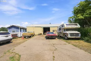 20505 N Hwy 99W, Dundee, OR 97115 - Photo 24