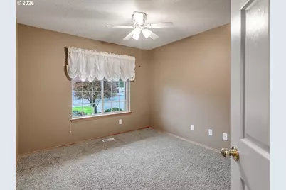 33955 Seven Oaks Dr, Scappoose, OR 97056 - Photo 24