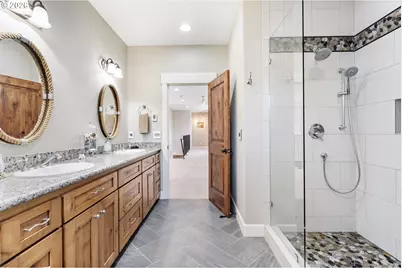 14733 SE Northern Heights Dr, Happy Valley, OR 97086 - Photo 34