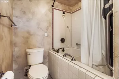 1132 SW 19th Ave #801, Portland, OR 97205 - Photo 26