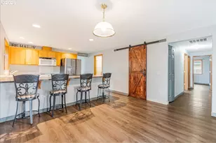 2367 Dorsey Dr, Hubbard, OR 97032 - Photo 16