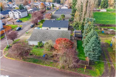 2367 Dorsey Dr, Hubbard, OR 97032 - Photo 40