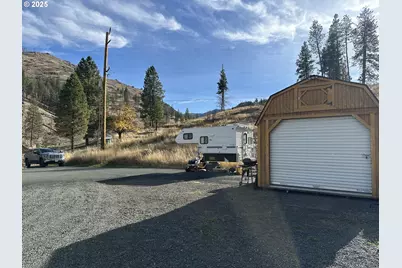 24826 S Hwy 395, Canyon City, OR 97820 - Photo 34