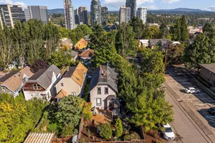 3635 S Corbett Ave, Portland, OR 97239 - Photo 26