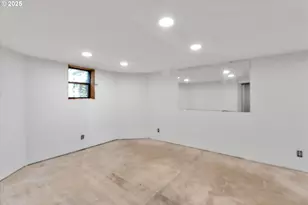 3635 S Corbett Ave, Portland, OR 97239 - Photo 24