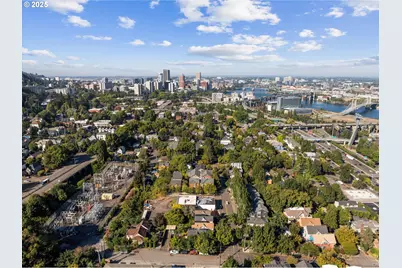 3635 S Corbett Ave, Portland, OR 97239 - Photo 28