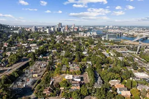 3635 S Corbett Ave, Portland, OR 97239 - Photo 28