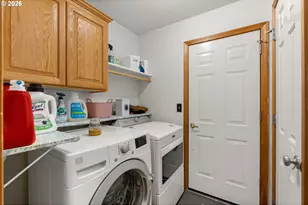 1880 Manihi Dr, Eugene, OR 97404 - Photo 18