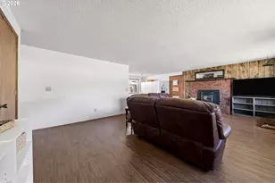 321 W Date St, Powers, OR 97466 - Photo 14