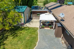 321 W Date St, Powers, OR 97466 - Photo 4
