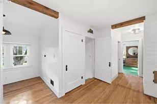 1890 Cottage St, Salem, OR 97301 - Photo 12