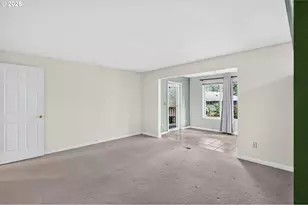 4992 SW Evelyn St, Portland, OR 97219 - Photo 14