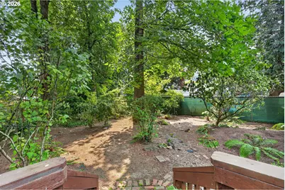 4992 SW Evelyn St, Portland, OR 97219 - Photo 18