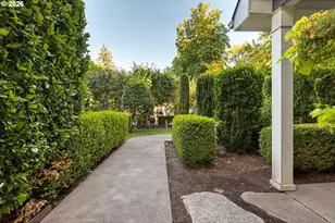 17332 Lake Haven Dr, Lake Oswego, OR 97035 - Photo 34