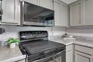 8520 SW Monticello St, Beaverton, OR 97008 - Photo 16