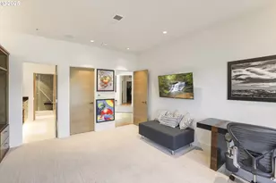 3939 N Marine Dr, Portland, OR 97217 - Photo 24