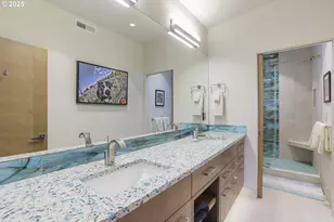 3939 N Marine Dr, Portland, OR 97217 - Photo 42