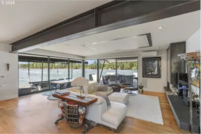 3939 N Marine Dr #12, Portland, OR 97217 - Photo 10